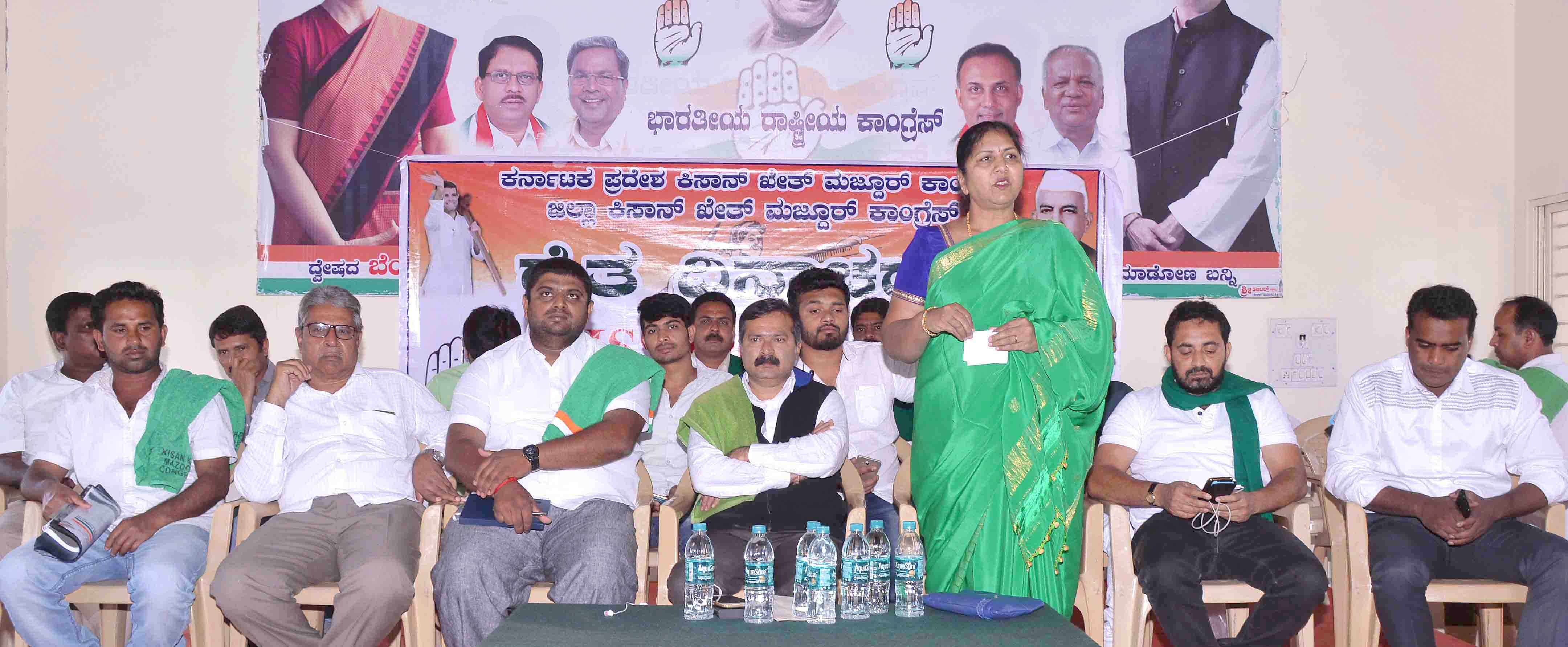 ರೈತರ ಹಿತ ಕಾಯಲು ಕಾಂಗ್ರೆಸ್ ಸರಕಾರ ಸದಾ ಸಿದ್ಧ: ಮಾಜಿ ಎಮ್ಮೆಲ್ಸಿ ಗಾಯತ್ರಿ